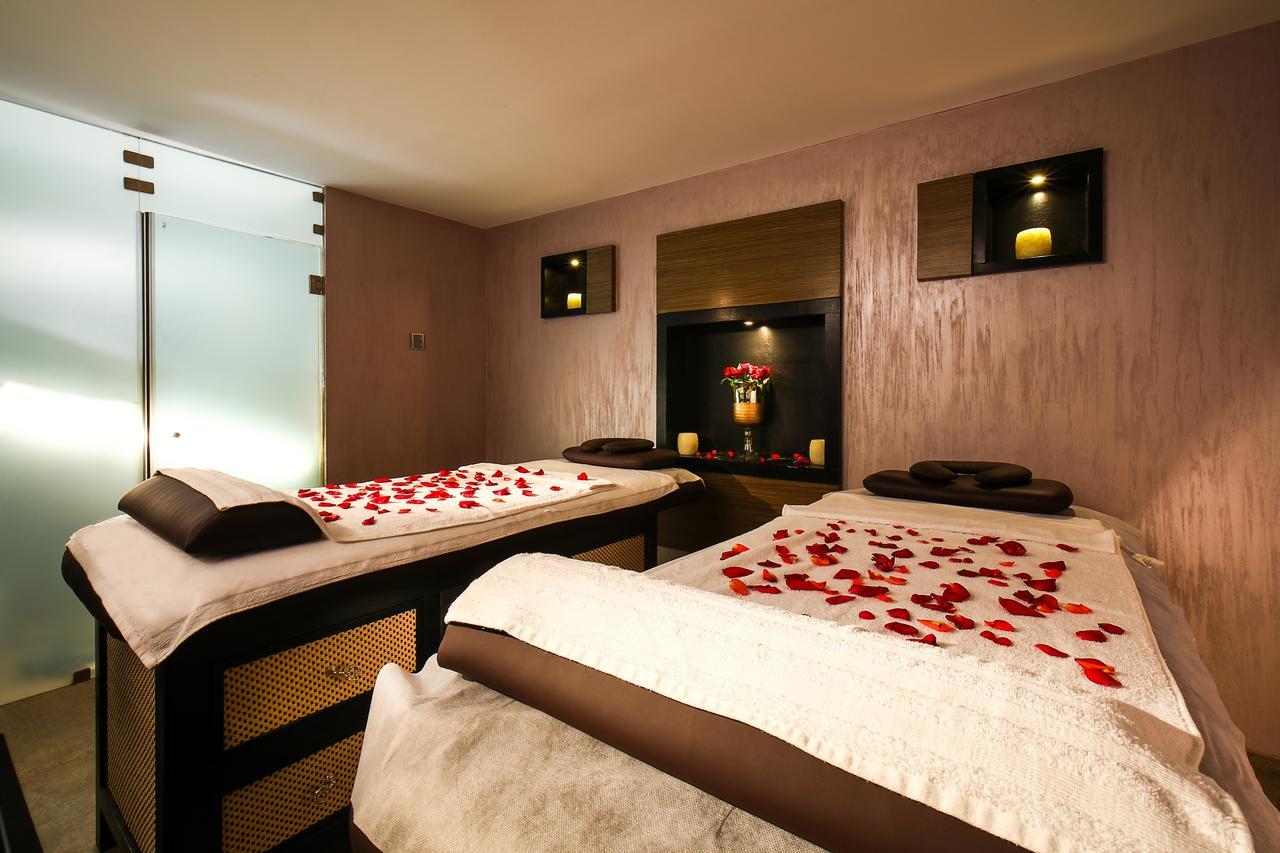 The Empresa Hotel Bombay Eksteriør billede